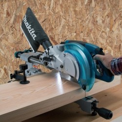 Ukośnica 216mm 1400w z lampą i wskaź. Laserowym